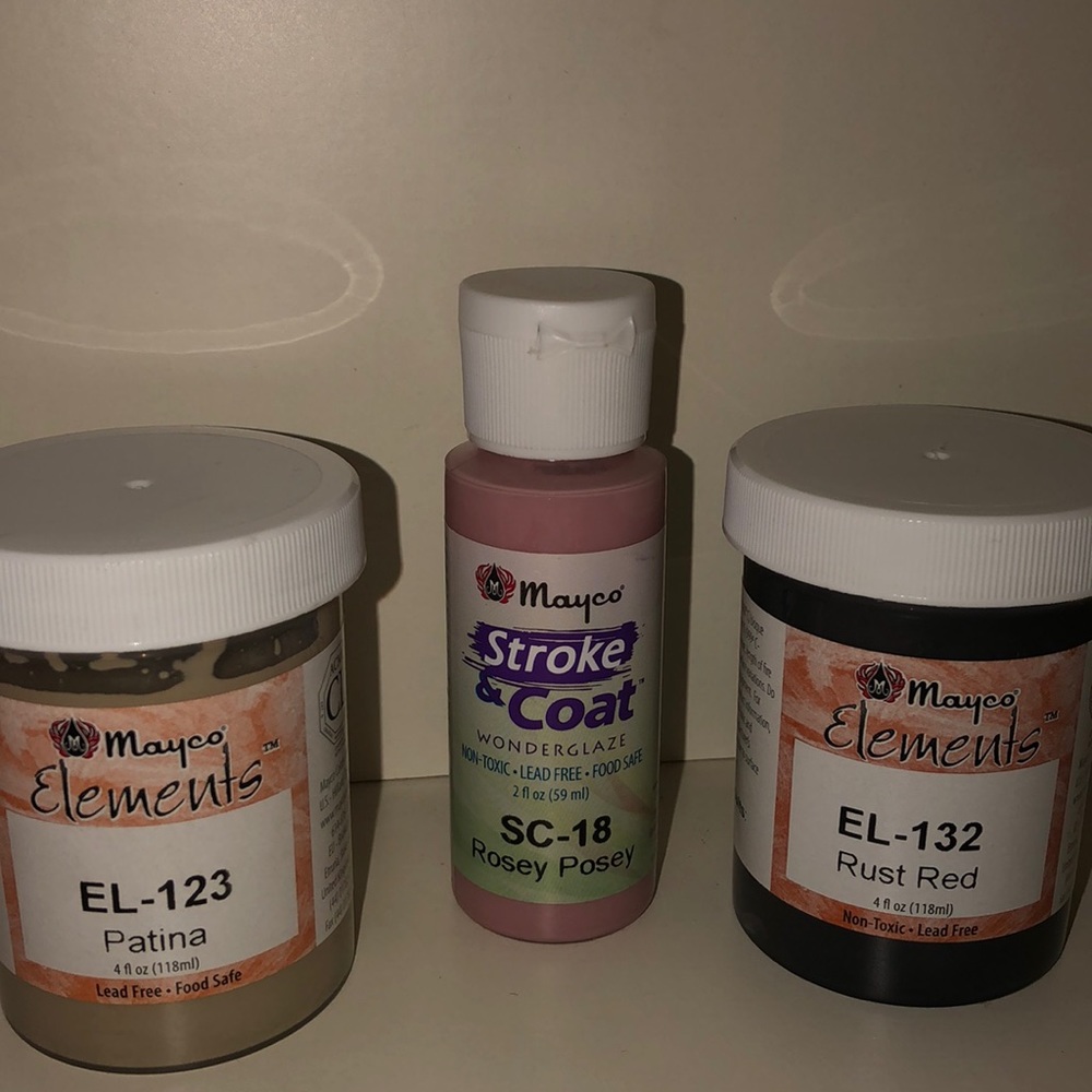 Mayco Stroke&Coat Wonderglaze and Mayco Elements.